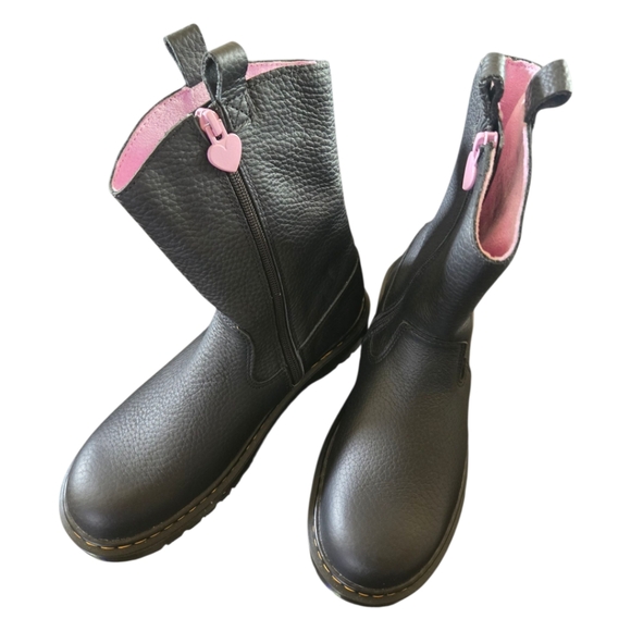 Dr.Martins New Bex Heart Zip Boots US 6Youth Boots Black & Pink NIB.Leather - Picture 1 of 12